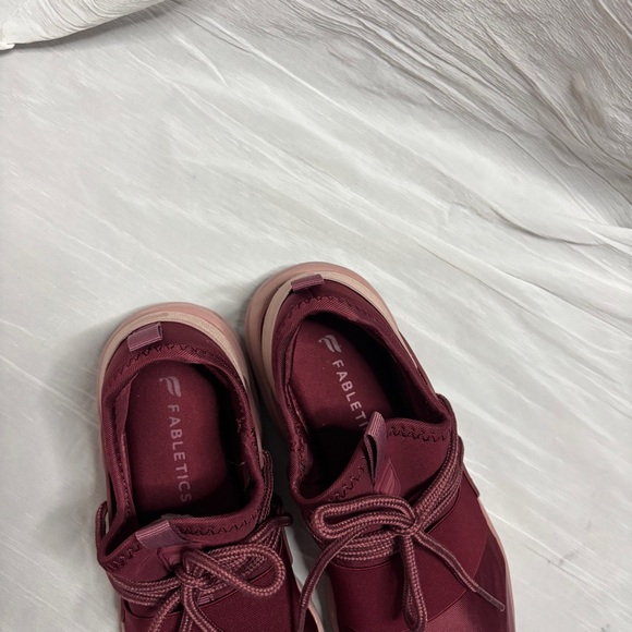 Fabletics Zuma Studio Sneakers 6.5 Burgundy / Pink Memory Foam - Picture 11 of 12